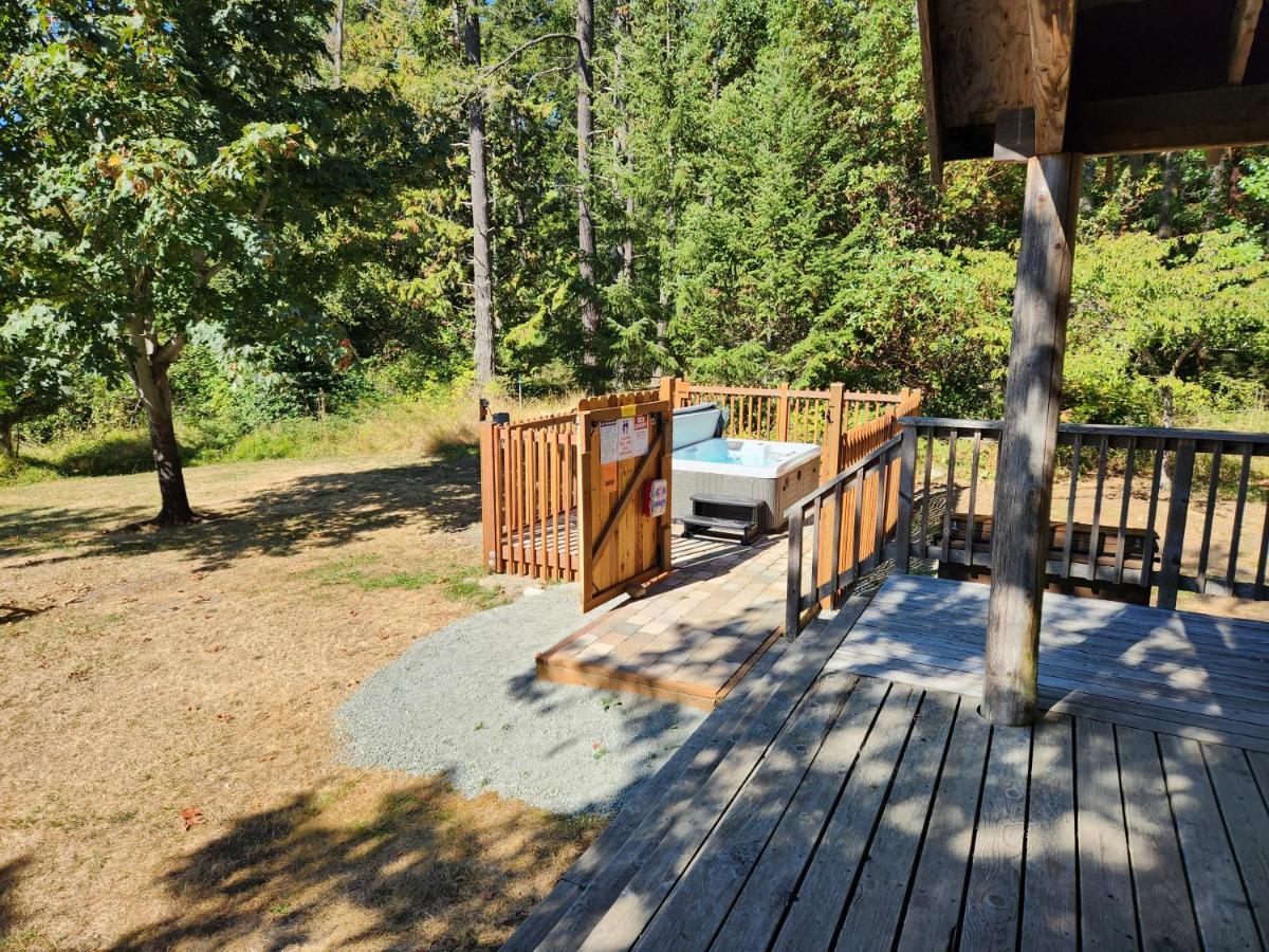 West Beach Resort Eastsound Exteriör bild