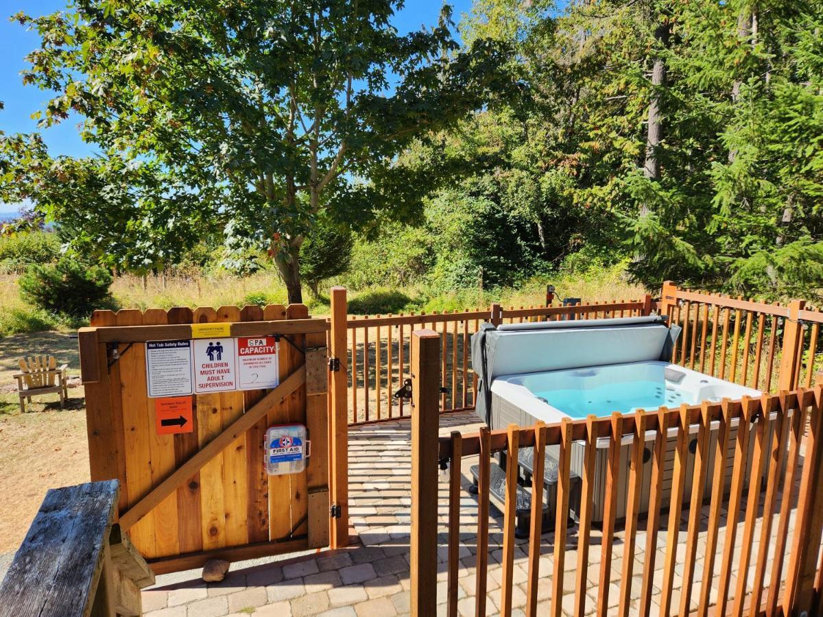 West Beach Resort Eastsound Exteriör bild