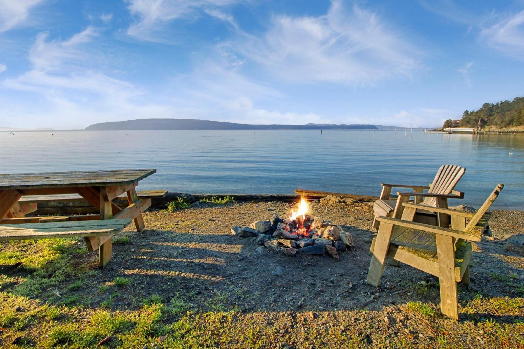 West Beach Resort Eastsound Exteriör bild